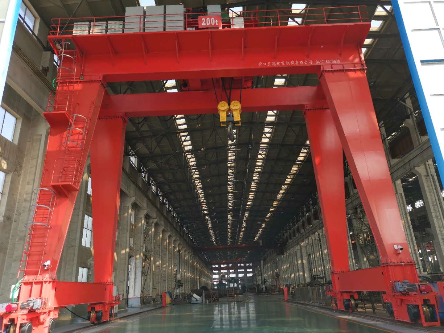 1611363515438112.jpg 營口慶營石油化工設(shè)備有限公司200噸雙梁門式起重機(jī)