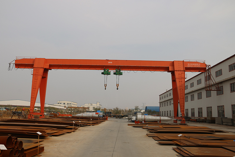 遼寧加寶石化設備有限公司-MHE型32+32雙葫蘆廣元門式起重機